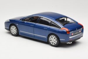 Citroen C6 Blau Bburago 1:18 18-12073 Druckguss — Bild 7 von 8