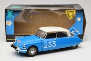 Citroen DS #233 Rally Blau Solido 1:18 8034 Druckguss — Bild 8 von 8