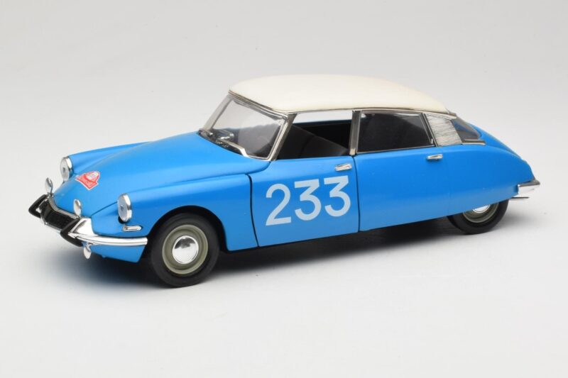 Citroen DS #233 Rally Blau Solido 1:18 8034 Druckguss