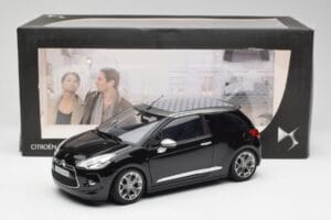 Citroen DS3 Cabrio Perla Nera Schwarz Norev 1:18 AMC019115 Druckguss — Bild 8 von 8