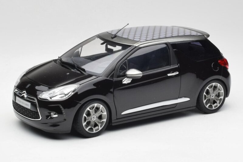 Citroen DS3 Cabrio Perla Nera Schwarz Norev 1:18 AMC019115 Druckguss