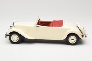 Citroen Traction Avant 11B Cabriolet Creme Norev 1:18 181440 Druckguss — Bild 3 von 6
