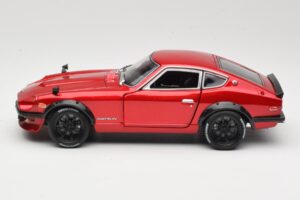 Datsun 240Z S30 Rot Maisto 1:18 32611 Druckguss — Bild 4 von 8