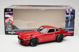 Datsun 240Z S30 Rot Maisto 1:18 32611 Druckguss — Bild 8 von 8