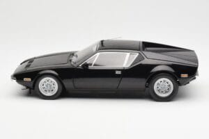 De Tomaso Pantera Schwarz Kyosho 1:18 08851BK Druckguss — Bild 4 von 8