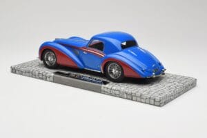 Delahaye Type 145 V12 Coupe Blau Rot Minichamps 1:18 107116121 Resin — Bild 5 von 6