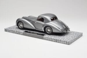 Delahaye Type 145 V12 Coupe Mullin Museum Minichamps 1:18 107116120 Druckguss — Bild 4 von 6