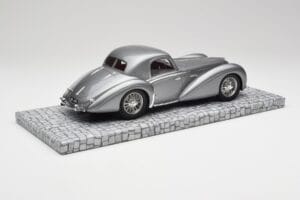 Delahaye Type 145 V12 Coupe Mullin Museum Minichamps 1:18 107116120 Druckguss — Bild 5 von 6