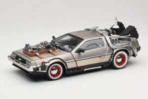 DeLorean DMC-12 Back to the Future Part III Sun Star 1:18 2712 Druckguss