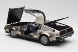 DeLorean DMC-12 LK Silber Sun Star 1:18 2701 Druckguss — Bild 5 von 8