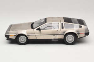 DeLorean DMC-12 Silber Sun Star 1:18 2703 Druckguss — Bild 3 von 6