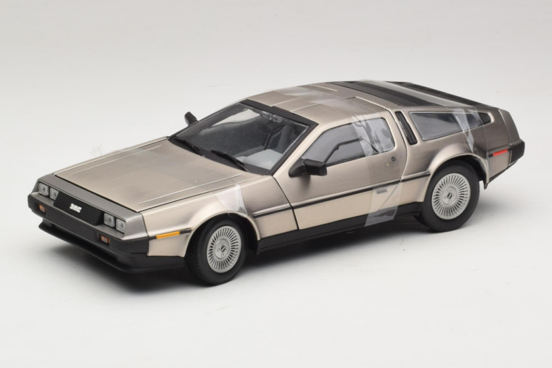 DeLorean DMC-12 Silber Sun Star 1:18 2703 Druckguss