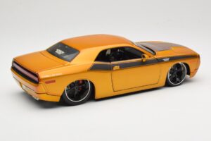 Dodge Challenger Concept Gold Maisto 1:18 31320 Druckguss — Bild 3 von 8