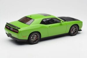 Dodge Challenger SRT Hellcat Grün GT Spirit 1:18 GT168 Resin — Bild 2 von 6