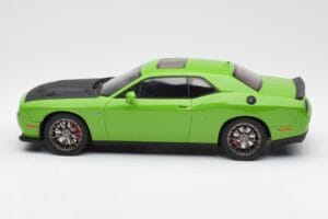 Dodge Challenger SRT Hellcat Grün GT Spirit 1:18 GT168 Resin — Bild 3 von 6