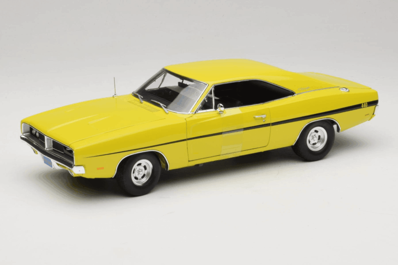 Dodge Charger R/T Gelb Dirty Mary Crazy Larry Auto World 1:18 AWSS101/06 Druckguss