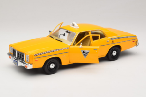 Dodge Monaco Taxi Rocky III GreenLight 1:18 19111 Druckguss — Bild 2 von 8