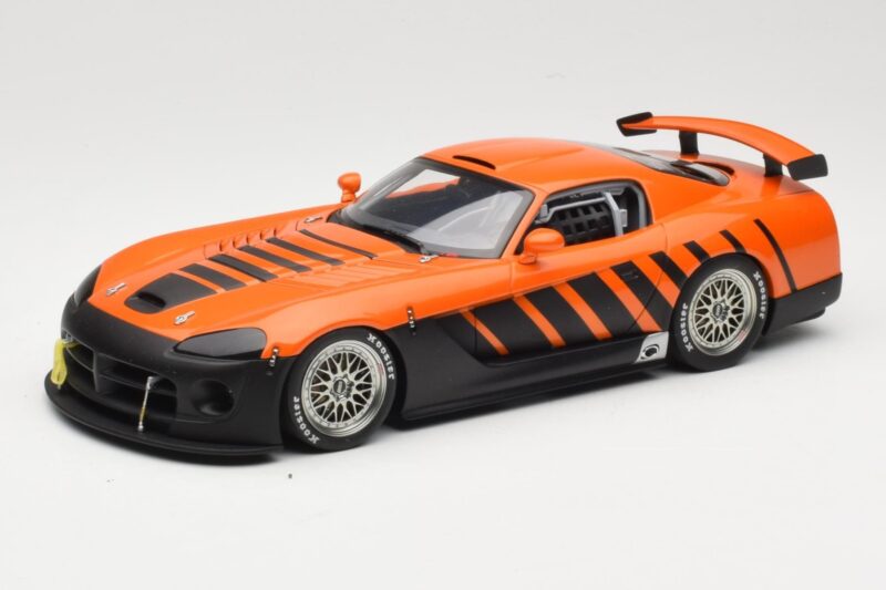 Dodge Viper Competition Coupe Go Man Go Orange AUTOart 1:18 80422 Druckguss