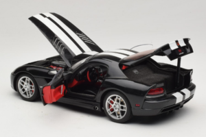 Dodge Viper SRT-10 Coupe Schwarz AUTOart 1:18 71712 Druckguss — Bild 5 von 8