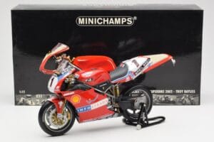 Ducati 998R WSB #1 T. Bayliss Ducati Infostrada 2002 Minichamps 1:12 122021201 Druckguss — Bild 6 von 6