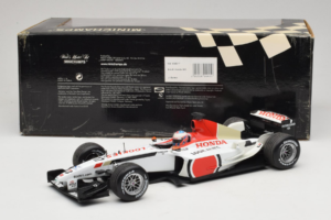 BAR Honda 005 #16 J. Button F1 2003 Minichamps 1:18 100030017 Druckguss — Bild 6 von 6