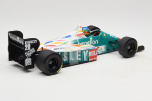 Benetton B186 #20 G. Berger F1 1986 Minichamps 1:18 80439418130 Druckguss — Bild 2 von 6