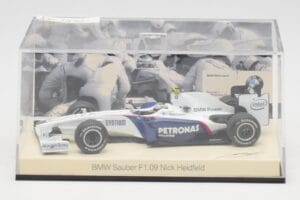 BMW Sauber F1.09 #6 N. Heidfeld F1 2009 v2 Minichamps 1:43 80422155795 Druckguss — Bild 5 von 5