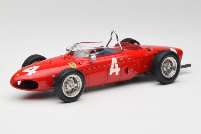 Ferrari 156 Sharknose P. Hill / W. von Trips Belgian GP 1961 CMC 1:18 M-070 Druckguss