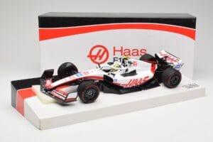 Haas VF-22 #47 M. Schumacher Bahrain GP 2022 Minichamps 1:18 147220147 Druckguss — Bild 7 von 7