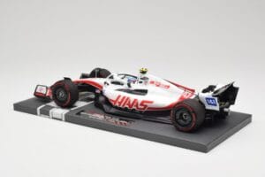 Haas VF-22 #47 M. Schumacher British GP 2022 Minichamps 1:18 117221047 Resin — Bild 5 von 7