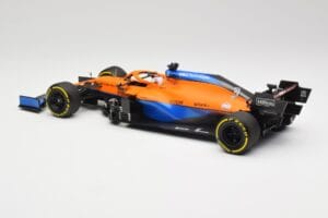 McLaren MCL35M #3 D. Ricciardo Bahrain GP 2021 Minichamps 1:18 530211803 Druckguss — Bild 5 von 7