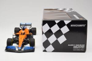 McLaren MCL35M #3 D. Ricciardo Bahrain GP 2021 Minichamps 1:18 530211803 Druckguss — Bild 6 von 7