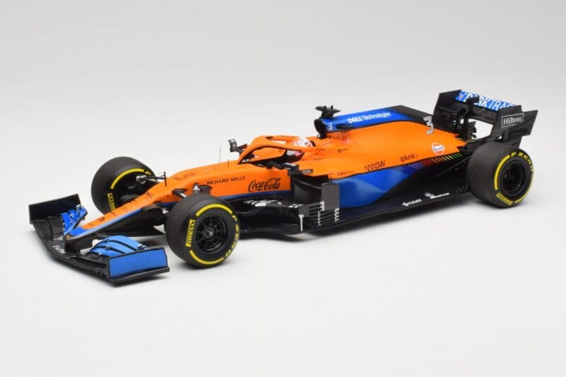 McLaren MCL35M #3 D. Ricciardo Bahrain GP 2021 Minichamps 1:18 530211803 Druckguss