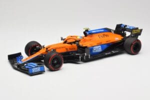 McLaren MCL35M #4 L. Norris Pole Position Russian GP 2021 Minichamps 1:18 530213404 Druckguss