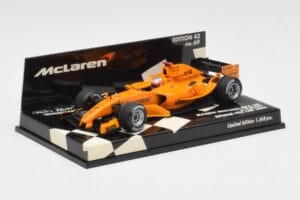 McLaren Mercedes MP4-20 G. Paffett Test Car 2006 Minichamps 1:43 530064395 Druckguss — Bild 2 von 5