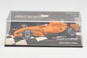 McLaren Mercedes MP4-20 G. Paffett Test Car 2006 Minichamps 1:43 530064395 Druckguss — Bild 5 von 5