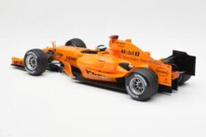 McLaren MP4-20 Mercedes P. de la Rosa Interim Test Car 2006 Minichamps 1:18 530061894 Druckguss — Bild 5 von 6