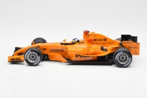 McLaren Mercedes MP4-20 P. de la Rosa F1 Test Car 2005 Minichamps 1:18 B66962343 Druckguss — Bild 3 von 6