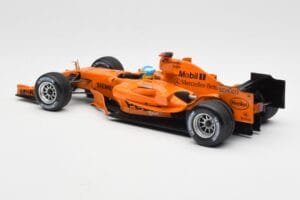 McLaren Mercedes MP4-20 P. de la Rosa F1 Test Car 2006 Minichamps 1:18 PEDRO001 Druckguss — Bild 5 von 6