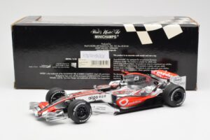 McLaren MP4-21 Mercedes #4 J-P. Montoya Showcar 2006 Minichamps 1:18 MONTOYA002 Druckguss — Bild 6 von 6