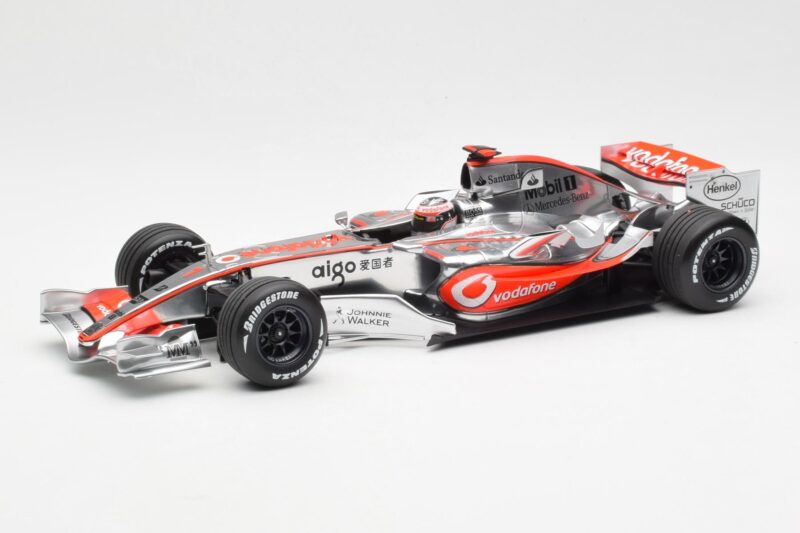 McLaren MP4-21 Mercedes #4 J-P. Montoya Showcar 2006 Minichamps 1:18 MONTOYA002 Druckguss