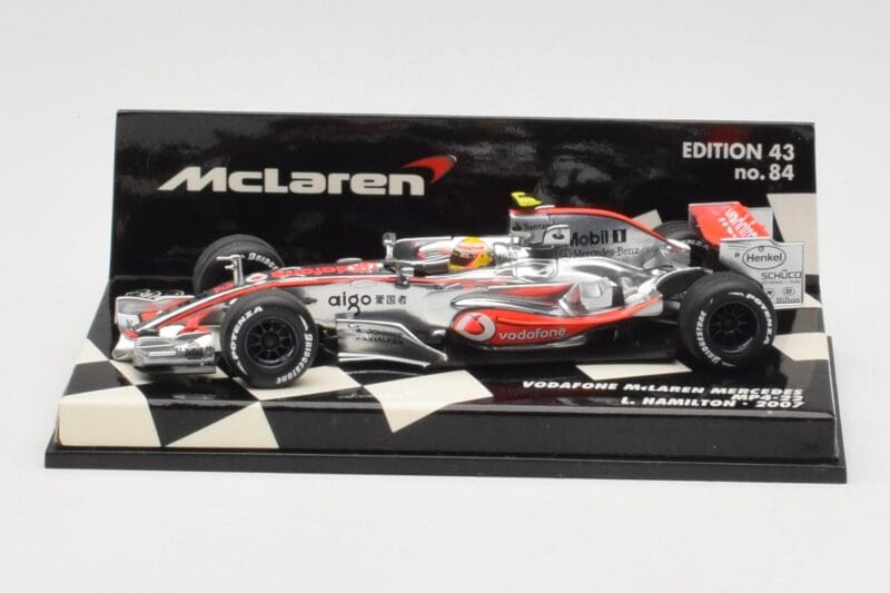 McLaren Mercedes MP4-22 #2 L. Hamilton Race Car 2007 Minichamps 1:43 530074302 Druckguss