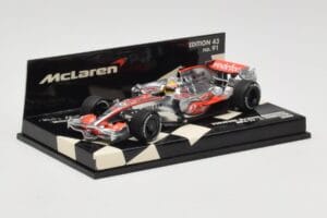 McLaren Mercedes MP4-23 #22 L. Hamilton Race Car 2008 Minichamps 1:43 530084322 Druckguss — Bild 2 von 5