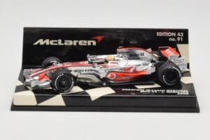 McLaren Mercedes MP4-23 #22 L. Hamilton Race Car 2008 Minichamps 1:43 530084322 Druckguss