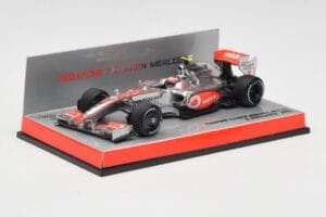 McLaren Mercedes MP4-24 #2 H. Kovalainen Race Car 2009 Minichamps 1:43 503094302 Druckguss — Bild 2 von 5