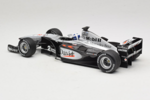 McLaren MP4-15 #2 D. Coulthard F1 2000 Minichamps 1:18 B66962118 Druckguss — Bild 5 von 6