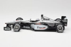 McLaren MP4-15 #2 D. Coulthard F1 2000 Hot Wheels 1:18 26740 Druckguss — Bild 3 von 6