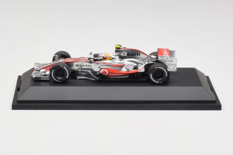 McLaren MP4-22 #2 L. Hamilton F1 2007 Minichamps 1:43 McLaren MP4-22 #2 L. Hamilton F1 2007 Minichamps 1:43 B66962284 Druckguss