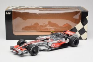 McLaren MP4-22 #2 L. Hamilton Canadian GP Winner 2007 Minichamps 1:18 530071822 Druckguss — Bild 6 von 6