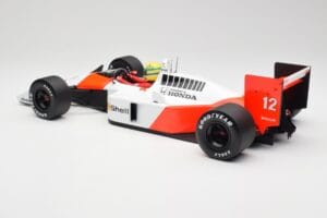 McLaren Honda MP4/4 Marlboro #12 A. Senna F1 World Champion 1988 Minichamps 1:12 540881212 Druckguss — Bild 5 von 6